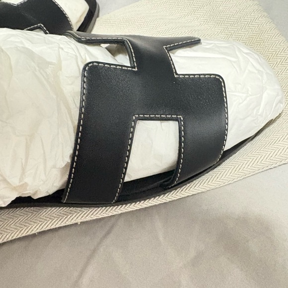 Hermes Black Oran Sandals - Picture 5 of 8
